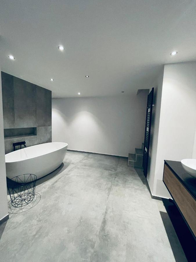 Studio Aan De Maas Apartment Zwijndrecht Bagian luar foto
