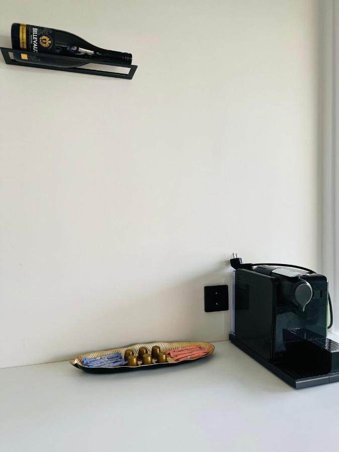 Studio Aan De Maas Apartment Zwijndrecht Bagian luar foto