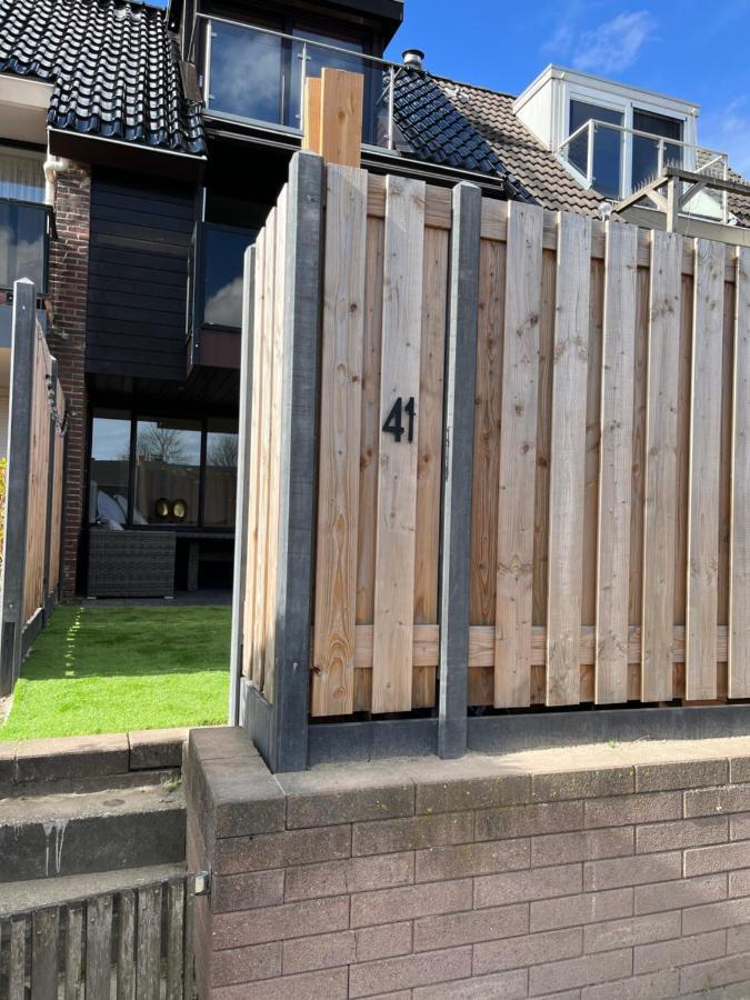 Studio Aan De Maas Apartment Zwijndrecht Bagian luar foto